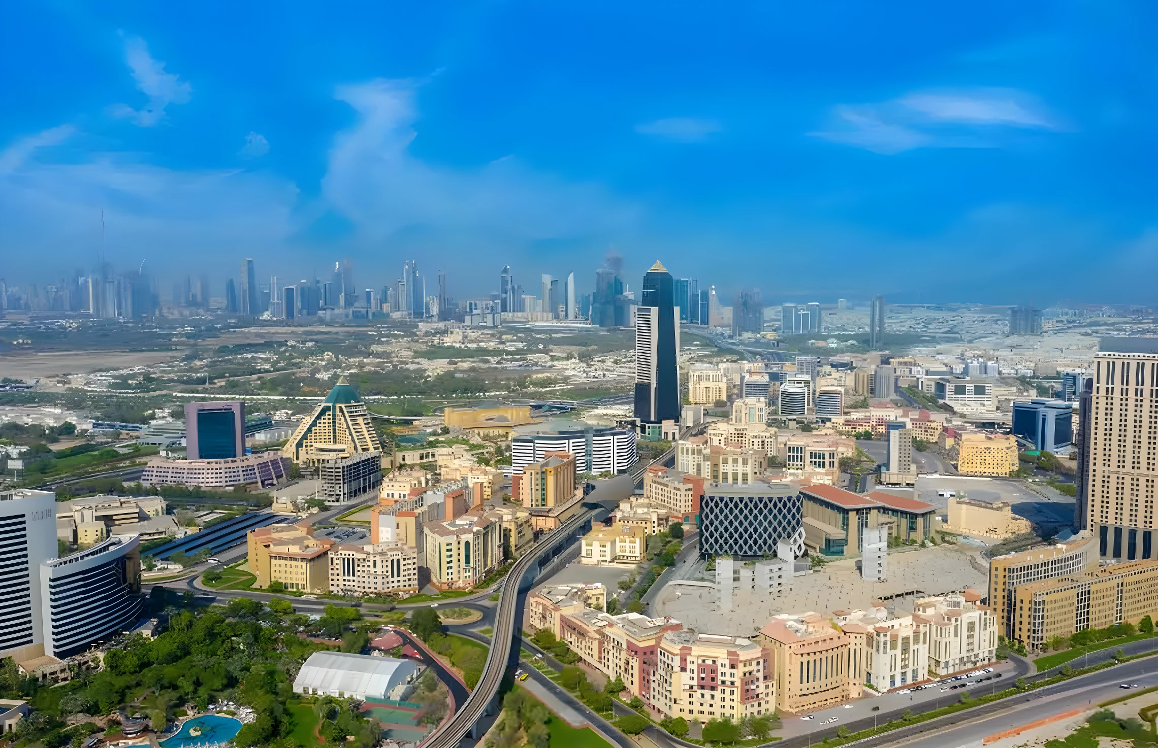 Al Jaddaf and the Dubai skyline