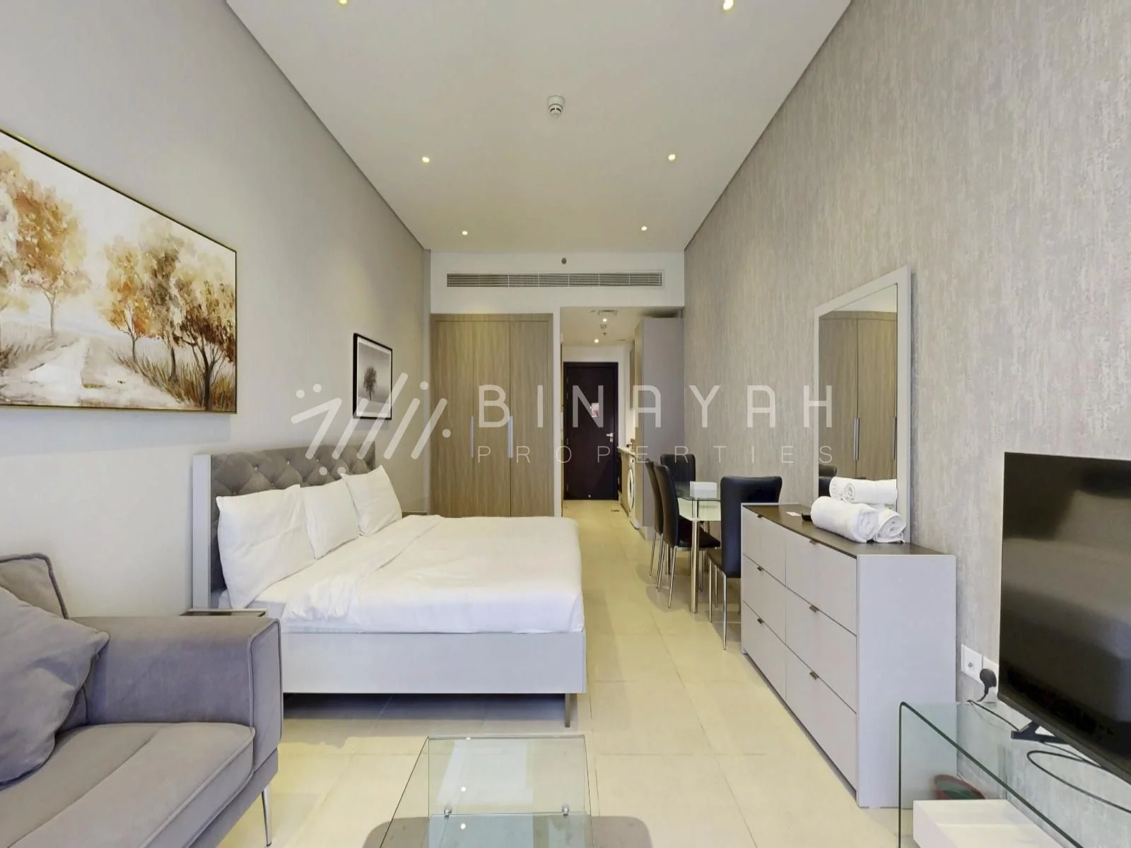 Exclusive Furnished Studio Vacant On Transfer